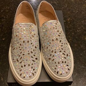 NWT INC GORGEOUS Korene Slip ins size 9.5